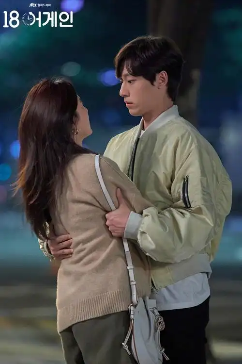 苹果影院 爱在黎明破晓前 经典浪漫片 双人观影